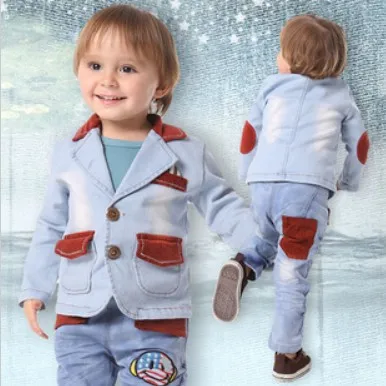 Комплект джинсовой одежды для маленьких мальчиков из 3 предметов Одежда высокого