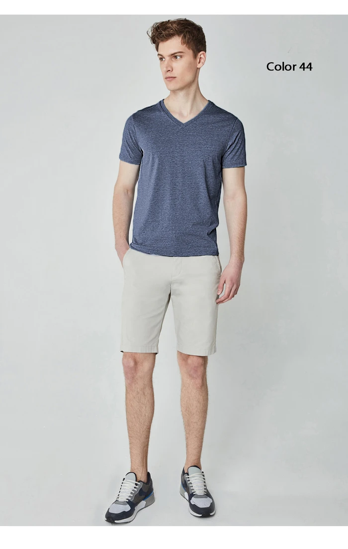 Giordano футболка сплошного цвета с V-образным вырезом slim fit с короткими рукавами,выполнена в нескольких цветах и имеет широкий размерный ряд