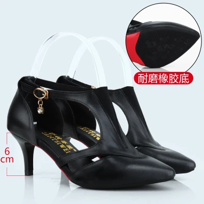 Black 6cm heel Обувь для латинских танцев; женская обувь для взрослых из мягкой кожи с натуральным лицевым покрытием; Обувь для бальных танцев на высоком каблуке; сезон осень-зима; обувь для танцев на квадратном каблуке; обувь для ча-ча - Цвет: Black 6cm heel