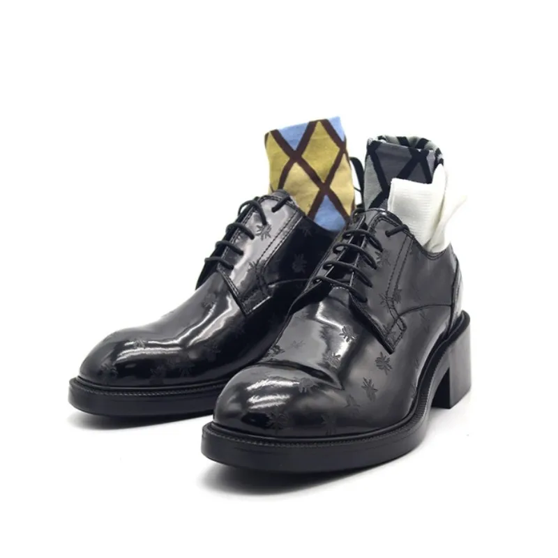 

New Mens Block Med Heels Square Toe Genuine Leather Dress Shoes Office Male Groom Bees Printed Wedding Formal Derby Shoes