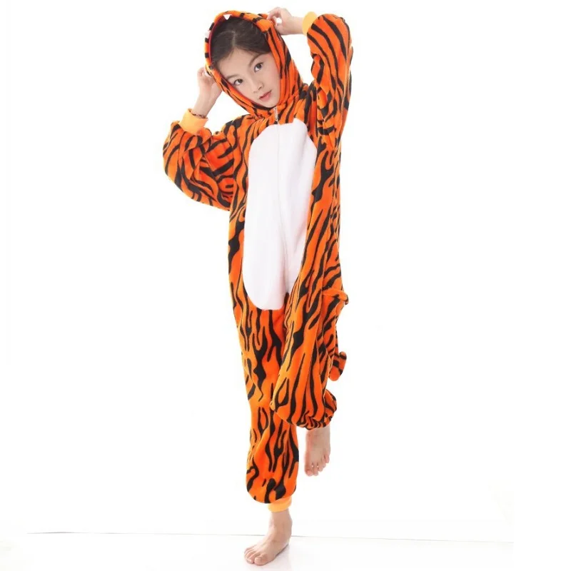 Painted face tiger Зимние пижамы кигурумис для костюмированной вечеринки; детские комбинезоны; Пижамный костюм; одежда для сна для мальчиков и девочек с капюшоном и рисунком единорога - Цвет: Painted face tiger