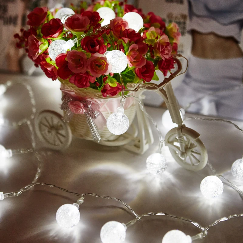 Светодиодная гирлянда с пузырьковыми шариками наружная Рождественская лампа