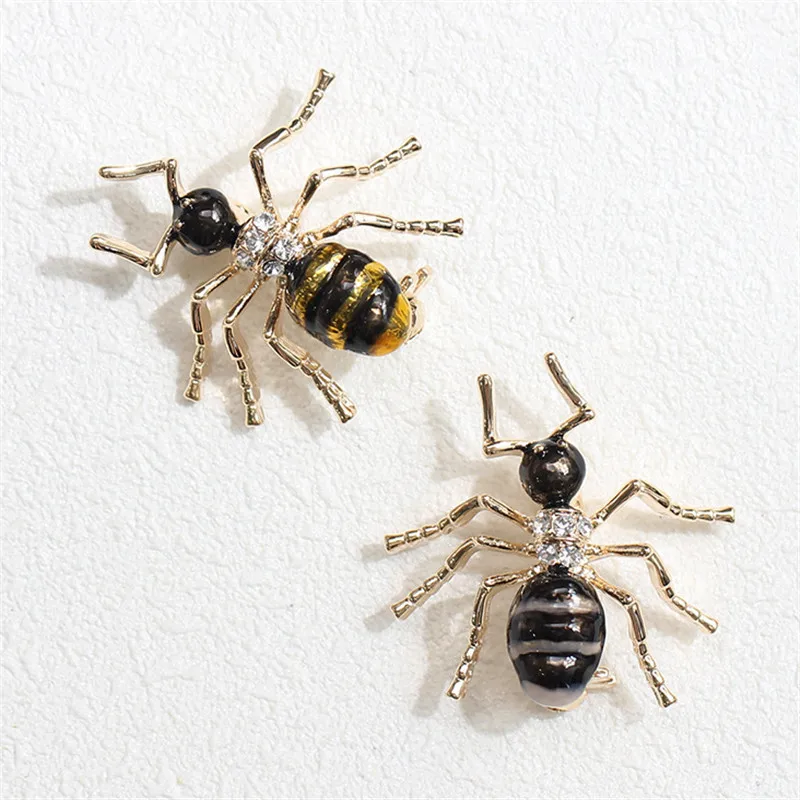Прекрасный огонь Ant брошь Для женщин и Для мужчин Hat рюкзак значок эмаль Булавки Жук коллекции Яркие Насекомых Броши ювелирные изделия оптом