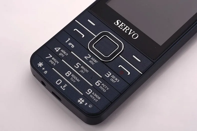 SERVO V9500 9500 телефон с Quad SIM 4 sim-карты 4 ожидания Bluetooth фонарик 2,8 дюймов дешевый сотовый телефон