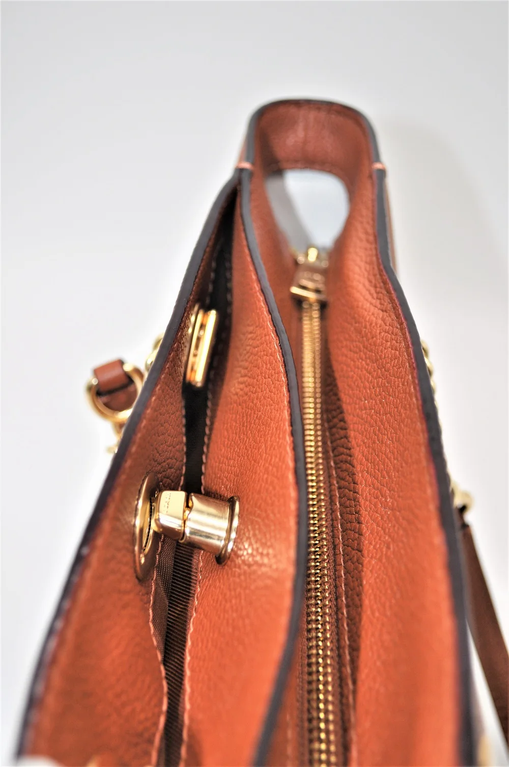 Coach Turnlock Chain Tote 27 из полированной галька кожи(1941 седло/золото) роскошные сумки для женщин сумки дизайнер от Coach