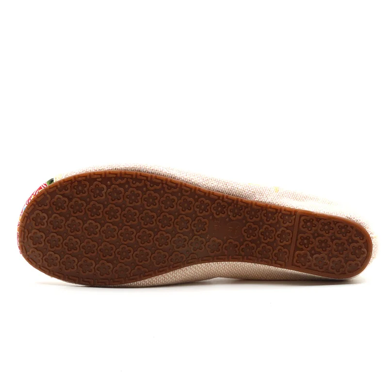 2017 Лоскутные женские туфли на плоской подошве в китайском стиле с вышивкой