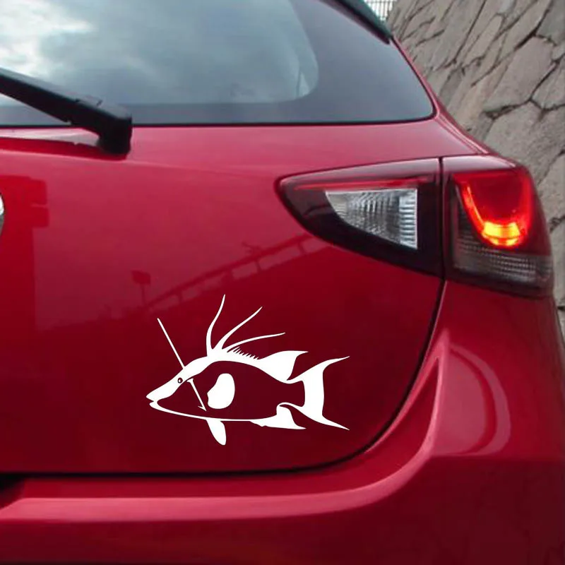 

YJZT 14cm*10.4cm Spear FISHING Vinyl Car-styling Car Sticker Decals Black Silver Accessories C11-0140