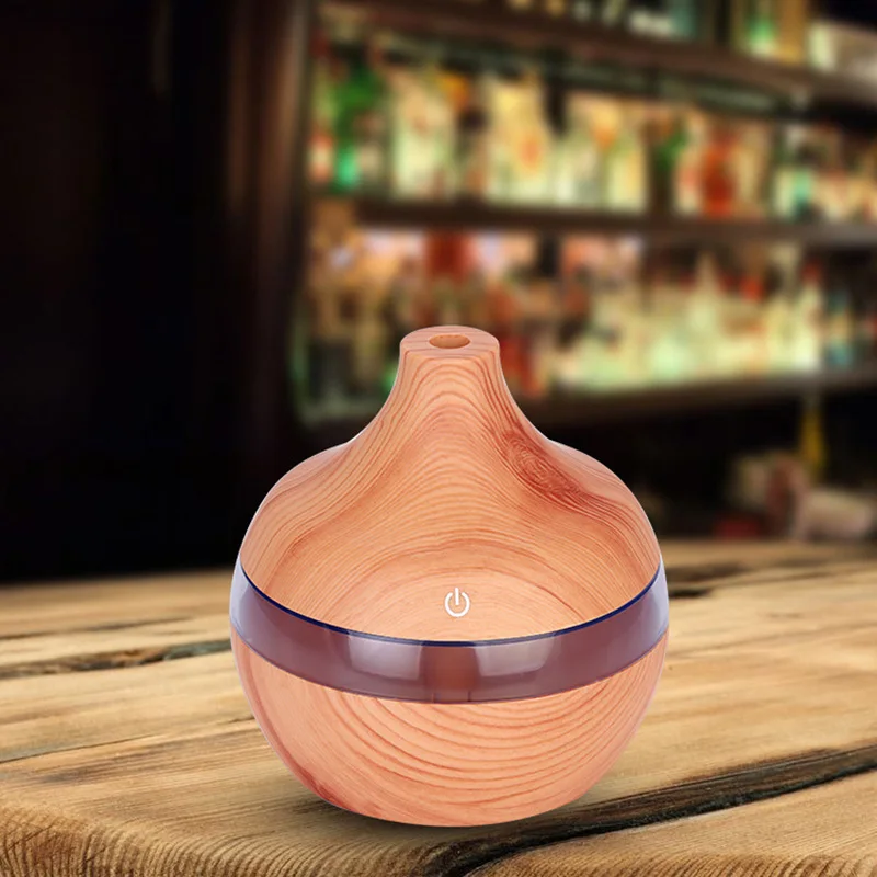 

Fragrance Air Humidifier Mute Essential Oil Diffuser Colorful Lights for Home Office Use RT99