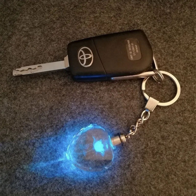 Автомобильный брелок keylove сказочное сердце кристалл светодиодный фонарик