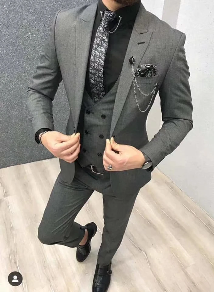 

Slim Fit One Button Groom Tuxedos Charcoal Grey Best Man Peak Groomsmen Men Wedding Suits Bridegroom (Jacket+Pants+Tie+Vest)