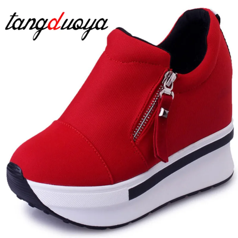 Женские кроссовки на танкетке повседневные прогулочные туфли платформе дышащие
