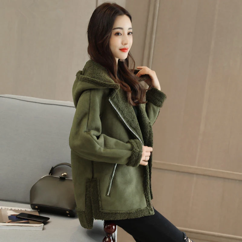 Женская замшевая куртка на молнии с длинным рукавом и капюшоном | одежда