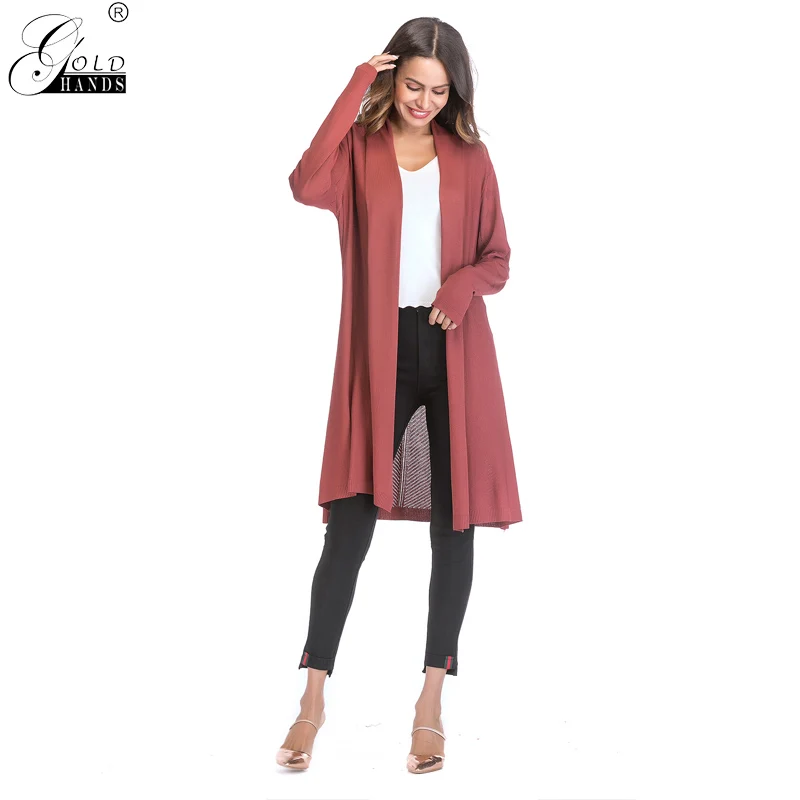 Женское пальто с золотыми ручками на осень и зиму черное однотонное длинными