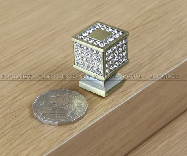 7 дневная посылка Youke устойчивая к внешним дверям квадратная Оптима импортная