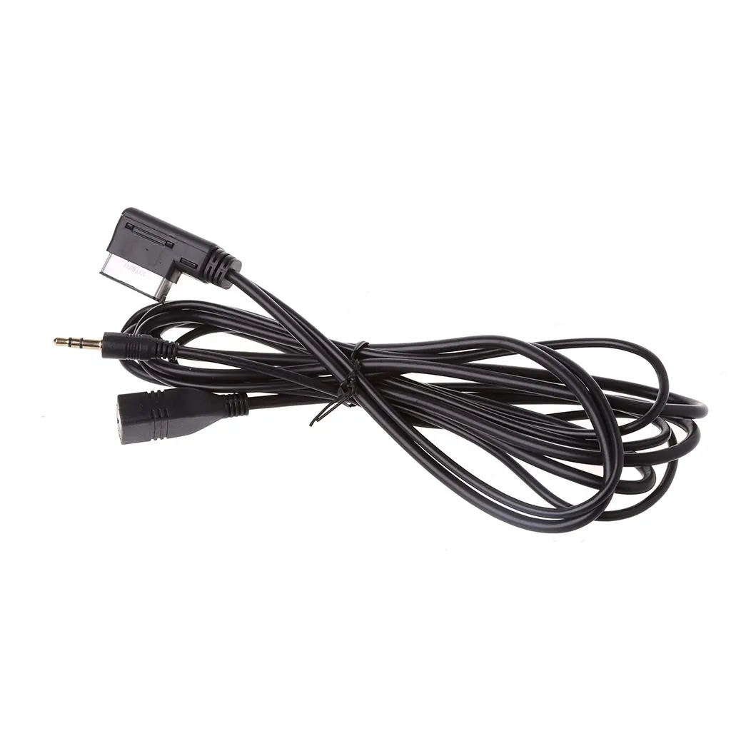 Автомобильное зарядное устройство с музыкальным интерфейсом AMI кабель AUX USB для