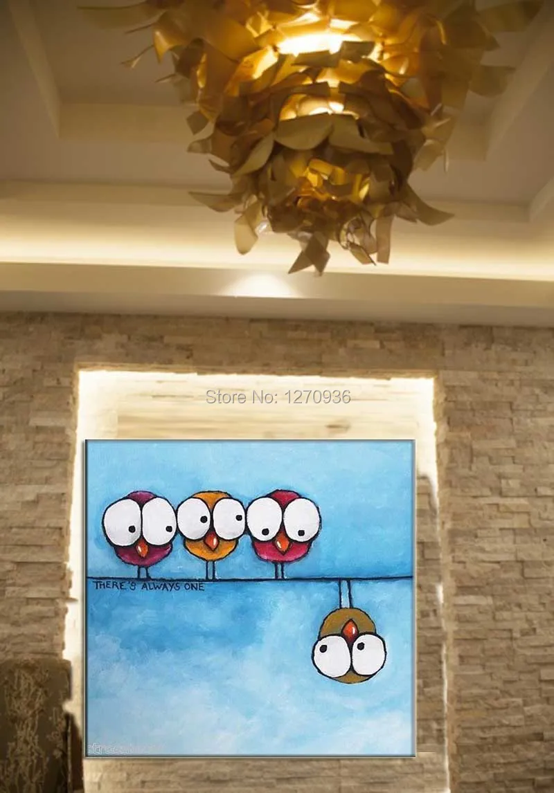 Маленькие Симпатичные Птицы на ветках и одна роза Под ветвями одинаковая картина