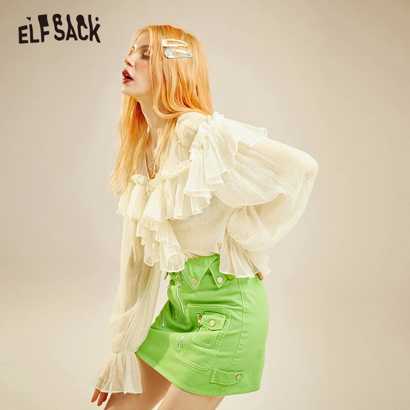 Женская блузка с оборками ELFSACK белая Повседневная рубашка треугольным вырезом и