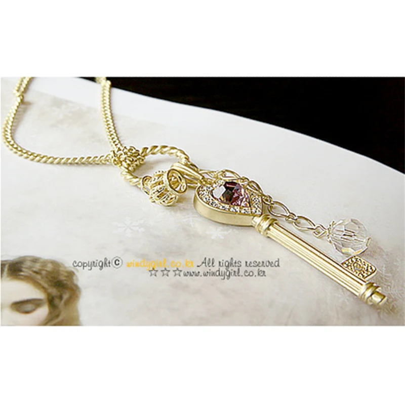 2019 Новое поступление Горячие корейские ювелирные изделия кристалл любовь