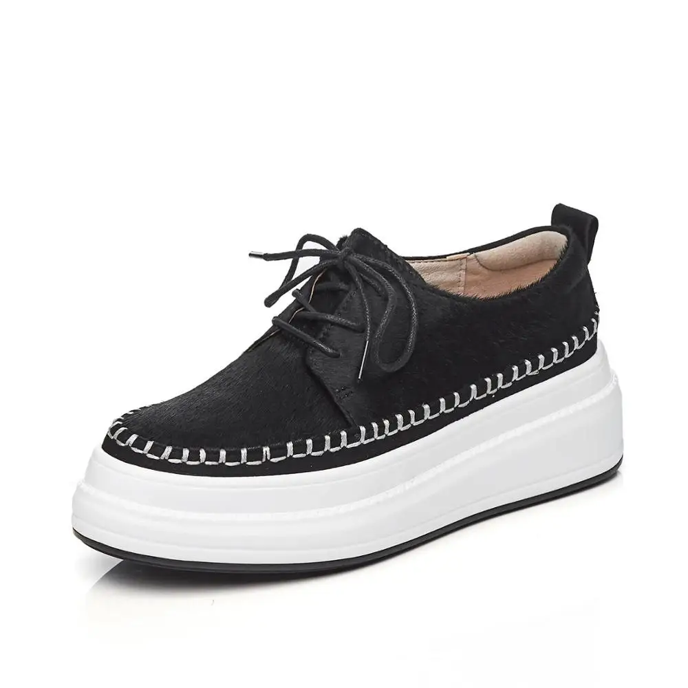 Черный Брендовая весенняя обувь; повседневные лоферы на меху со шнуровкой; кроссовки с круглым носком; элегантная женская Вулканизированная обувь на платформе, увеличивающая рост; L08 - Цвет: Черный