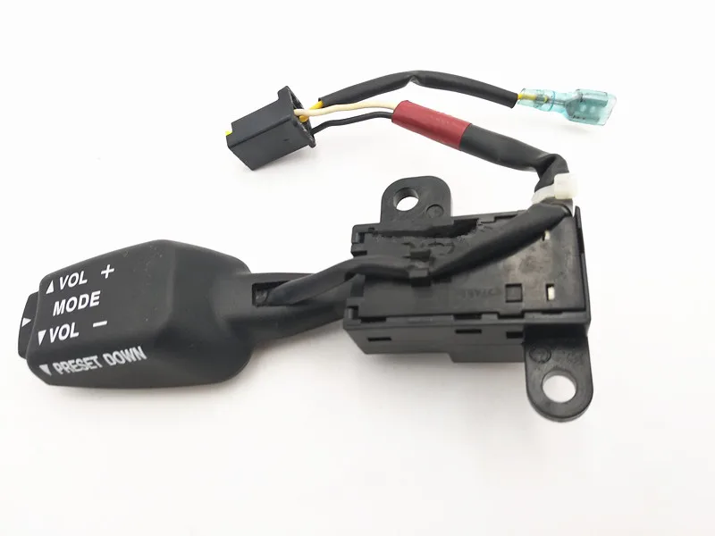 Для HYUNDAI ELANTRA XD CERATO SPORTAGE TUCSON переключатель ASSY-S/WHEEL REMOCON LH