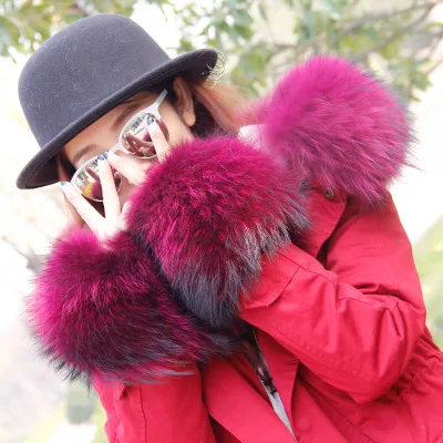 Женская куртка с капюшоном модная зимняя парка большим натуральным мехом енота и