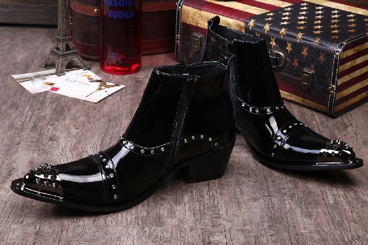 Новое поступление ковбойские ботинки с острым носком на высоком каблуке в