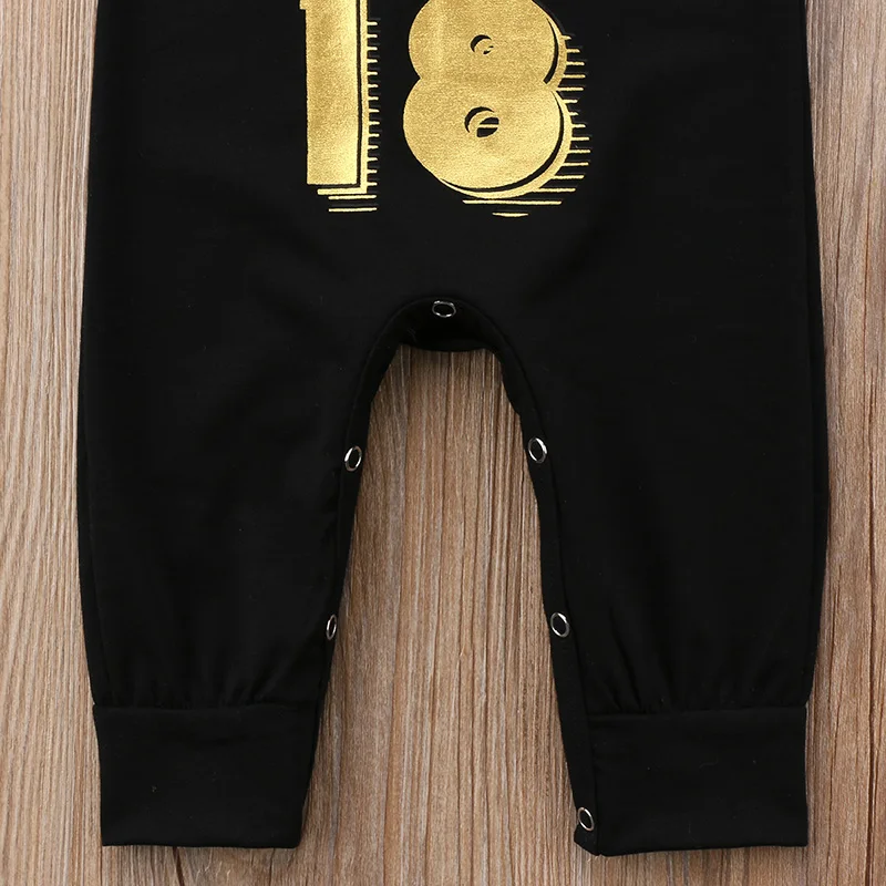 Хлопковый комбинезон для новорожденных с коротким рукавом и золотым буквенным