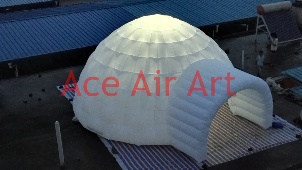 Модная белая надувная палатка igloo для кемпинга купольная Igloo на лужайке с