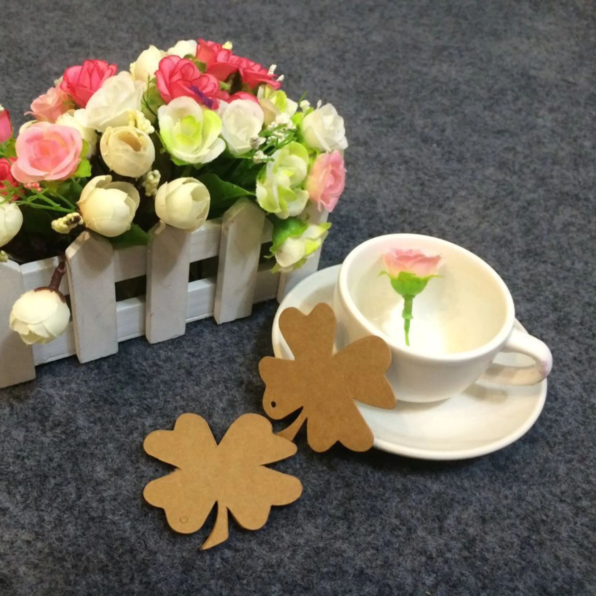 

240 шт. Клевер Крафтовая бумага 6*6 см пустые кружева сердце подарочная бирка для «сделай сам» подвесные ценные этикетки поздравительные откр...