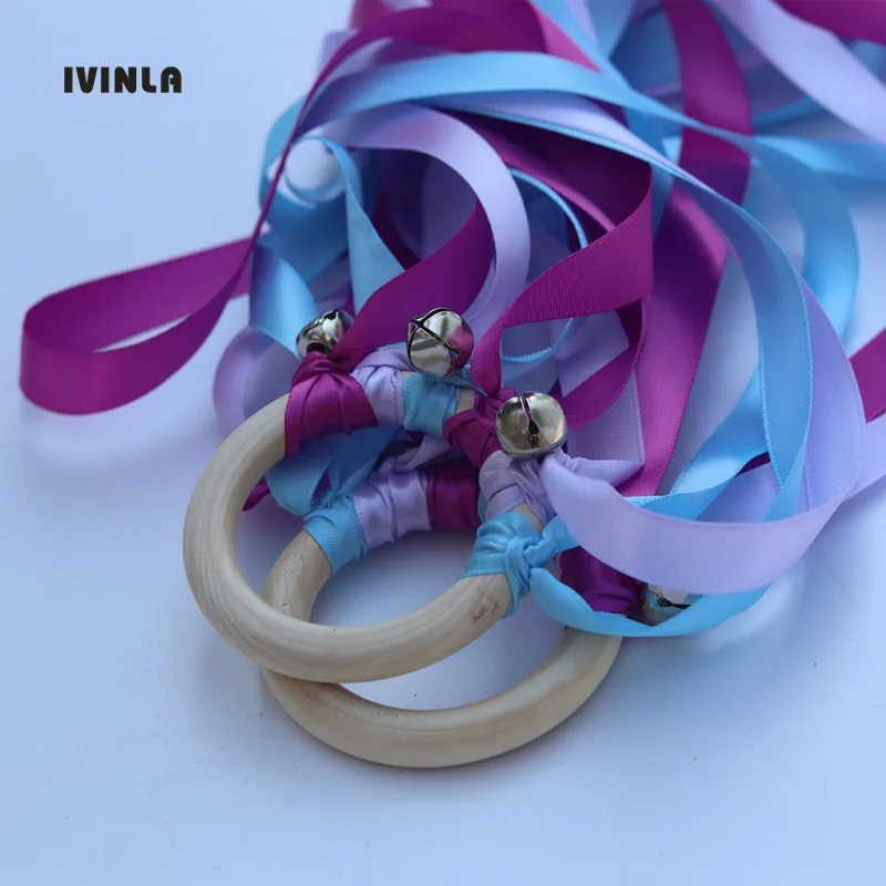 

Newest 20 Pieces/Lot blue and purple Wooden Ring Waldorf Ribbon Hand Kite Toy Swirl Stremers FLY ME Birthyday Party Favors
