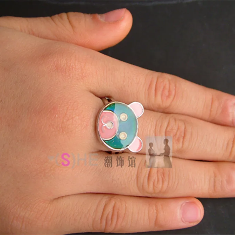 Новогоднее кольцо с изменением цвета регулируемый размер для детей