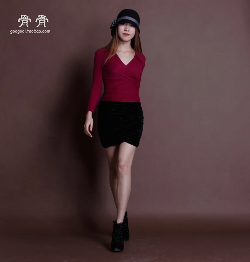 sweater women 2018 V-neck sexy low neck thin waist knitted tight long sleeve pullover short Spring and autumn | Женская одежда