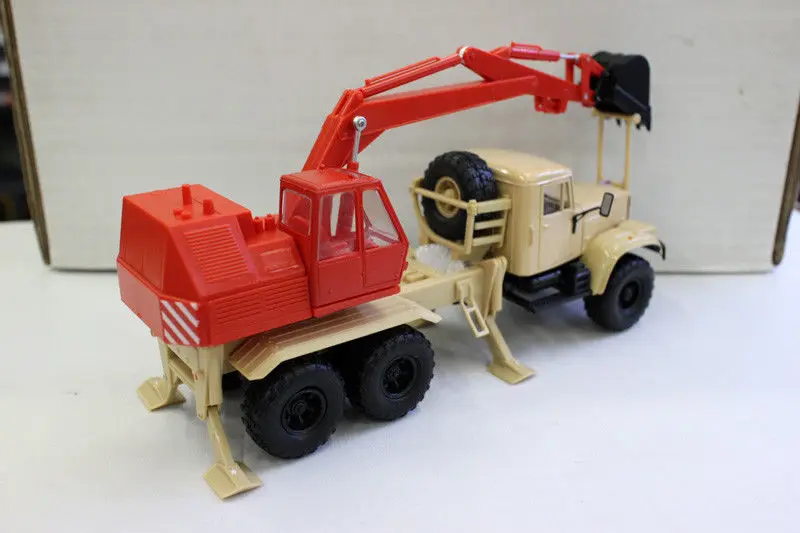 Коллекционная литая игрушка модель 1:43 Масштаб советское соединение инженерные