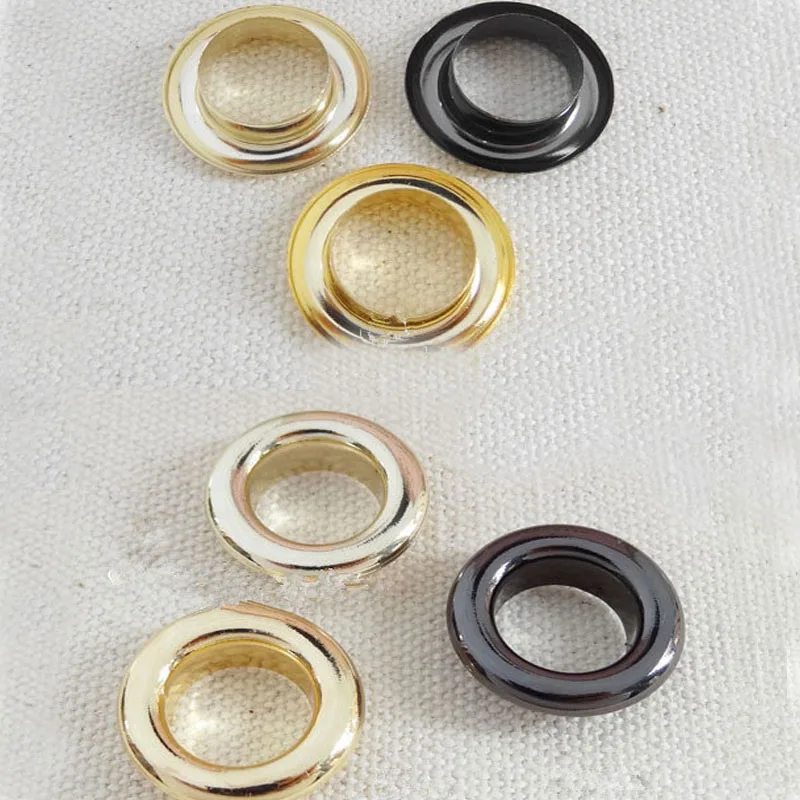 200pcs Eyelets Grommets 20mm