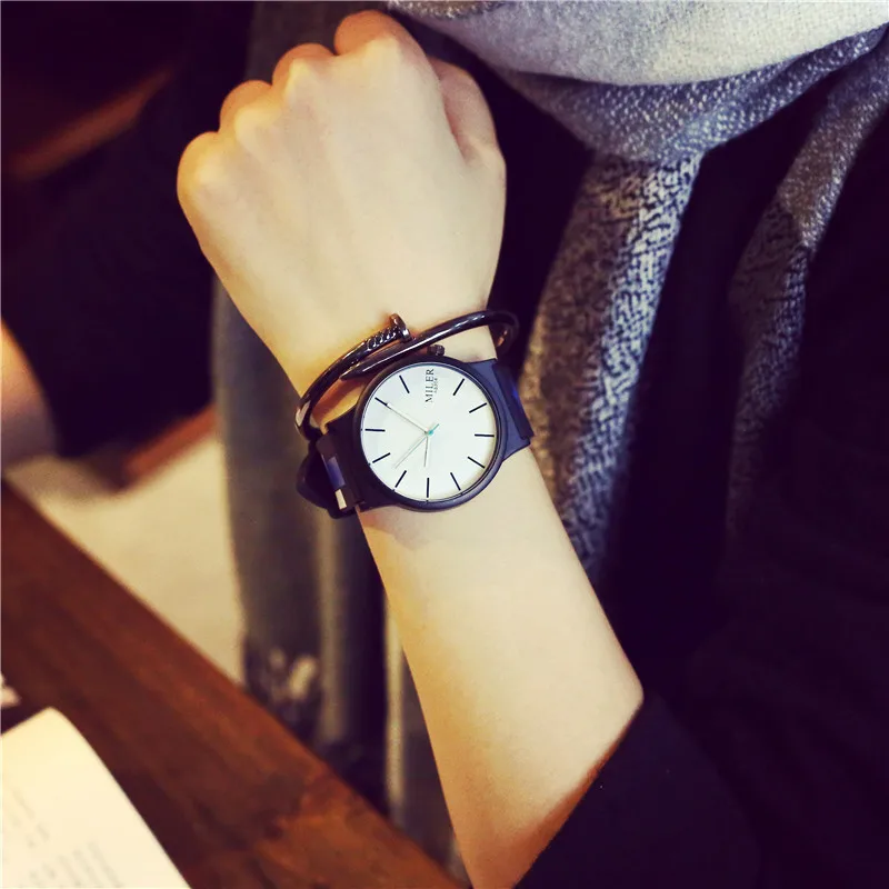 2016 Корейской версии Большой циферблат Часы Особенности Минималистский Шаблон