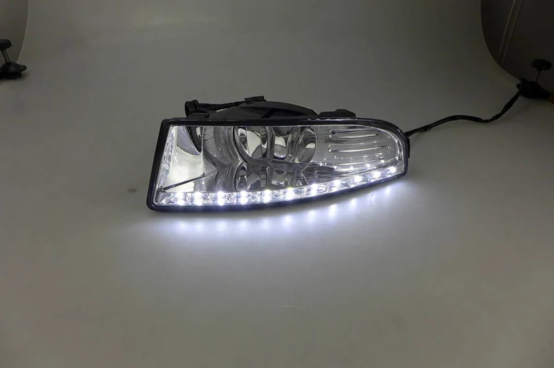 Автомобильная проблесковая 2 шт. светодиодный DRL Дневной светильник 12V ABS колпак