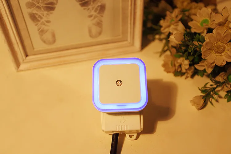 Светодиодный ночной Светильник Мини Сенсор ЕС США Plug Новинка квадратный Спальня лампа для ребенка подарок Романтический красочные светильник s для украшения дома
