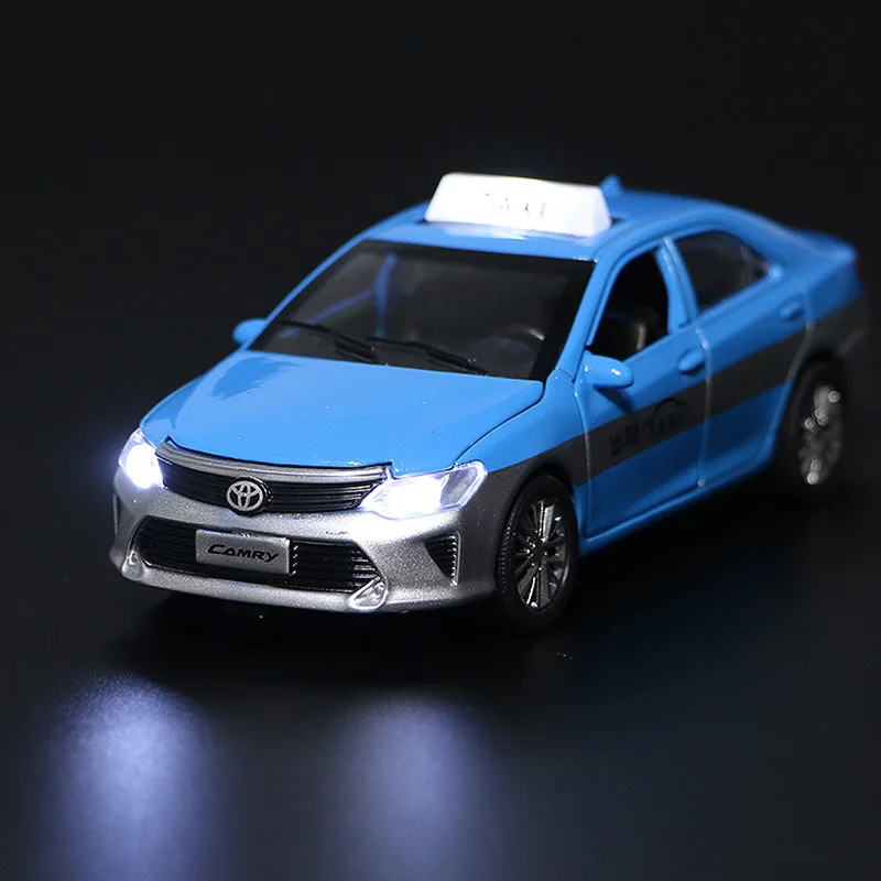 Электронные модели автомобилей литые под давлением 1:32 из сплава с обратной
