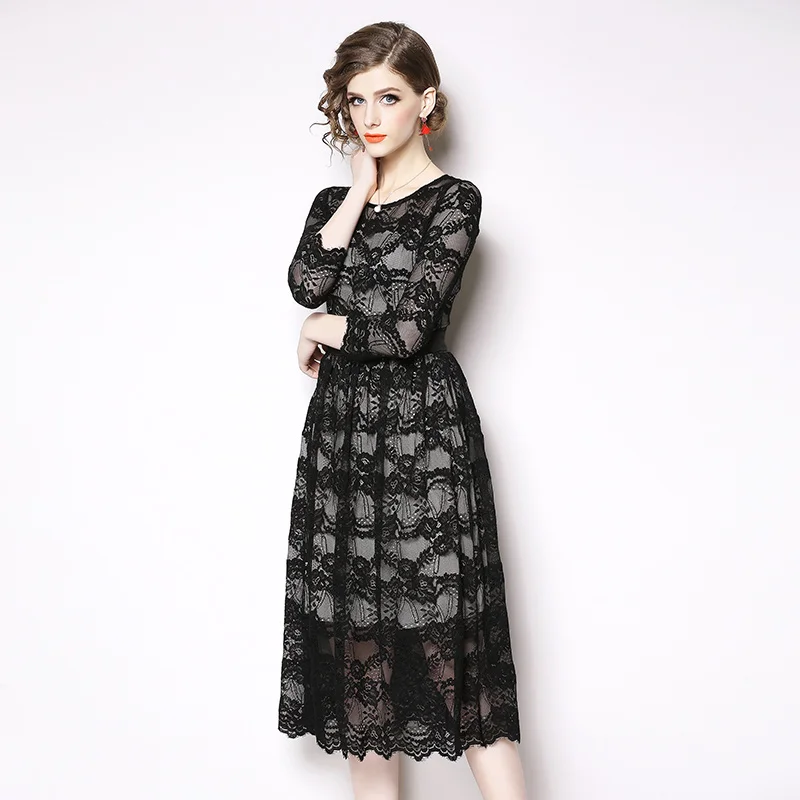 Женское кружевное платье черное средней длины в английском стиле на весну-лето