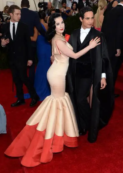 Женское платье с юбкой-годе Dita von Teese длинное вечернее цвета шампанского красным
