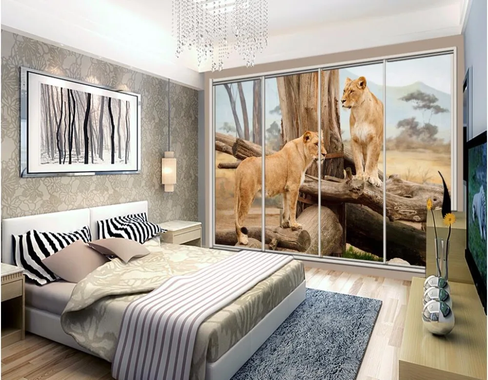 Home wildlife. Обои со львом в комнату. Лев в комнате. Дизайн спальни со львами. Комната для Льва животное.