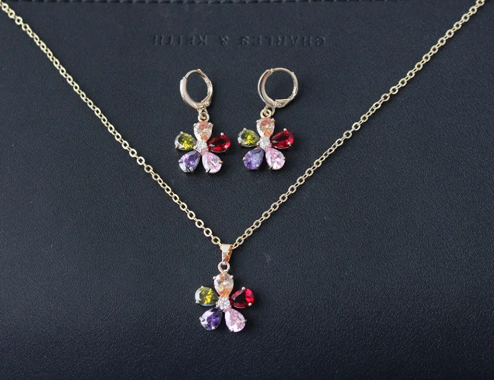 Скидка 15% на Uloveido комплект ювелирных изделий из розового золота с цветком