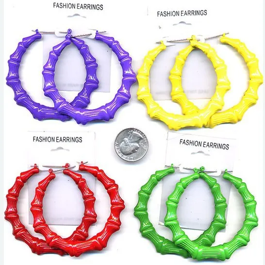 Серьги-кольца круглой формы неонового цвета круглые бамбуковые большие в форме