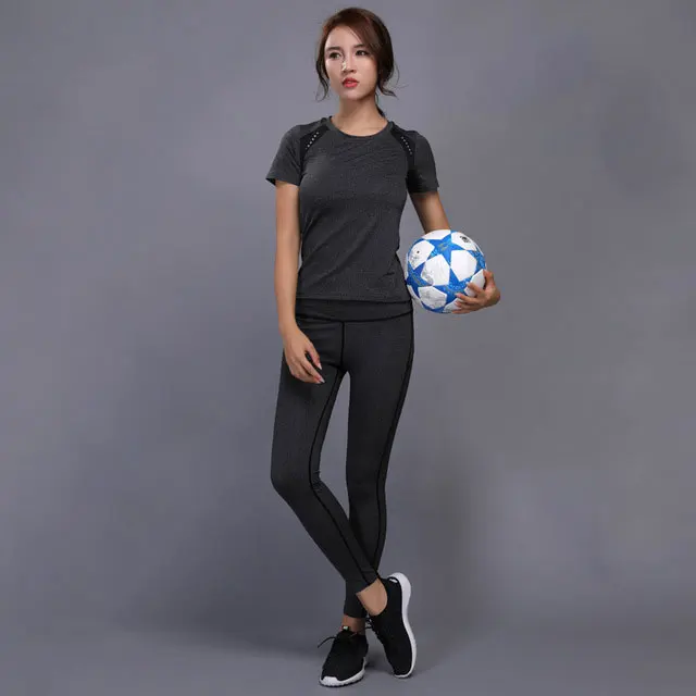 Gray yoga set Светоотражающие Йога набор сжатый Леггинсы Тренажерный Зал Фитнес одежда теннис рубашка+ брюки спортивный костюм сексуальный Для Женщин Йога Капри для тренировок наборы для ухода за кожей - Цвет: Gray yoga set