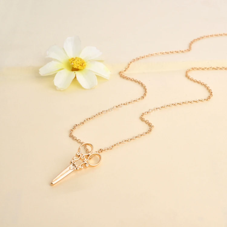 

10 PCS plated necklace European fashion wholesale free shipping scissors pendant necklace gift for women