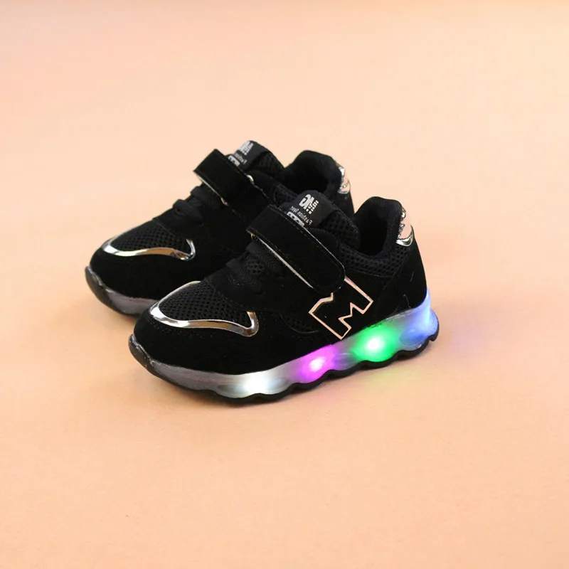 2019 New Luminous Sneakers Basket Led Children Lighting Shoes Boys illuminated krasovki tenis infantil Glowing Girls | Детская одежда и