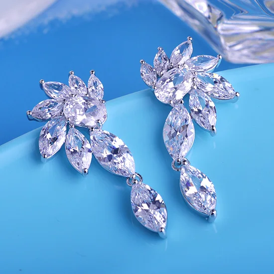 Blucome Высококлассные Крылья Ангела Горный Хрусталь Падение Серьги Для Женщин