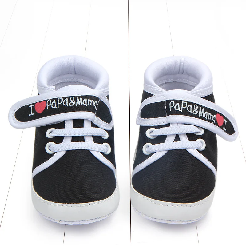 Модная обувь для маленьких мальчиков и девочек парусиновые кроссовки с мягкой