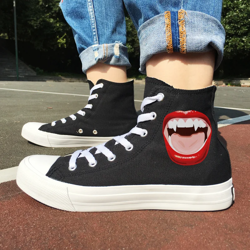 Женские парусиновые кроссовки Вэнь черные с острым красным носком высоким