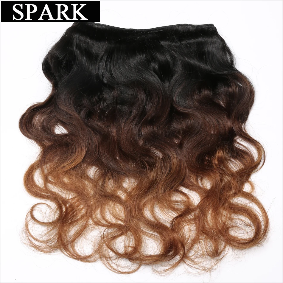 Spark Ombre Перуанские волнистые волосы натуральные кудрявые пучки волос с закрытием